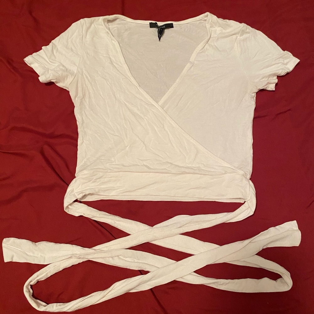 Crop With Tie
